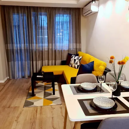 Modern And Cozy Flat In The Center Апартаменты