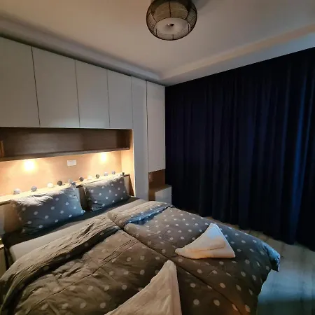 Modern And Cozy Flat In The Center Várna