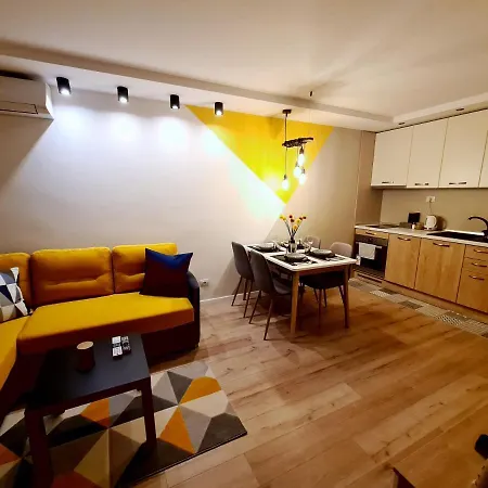 Modern And Cozy Flat In The Center Várna