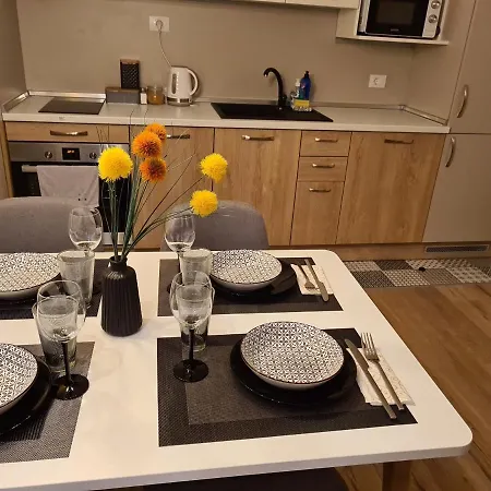 아파트 Modern And Cozy Flat In The Center